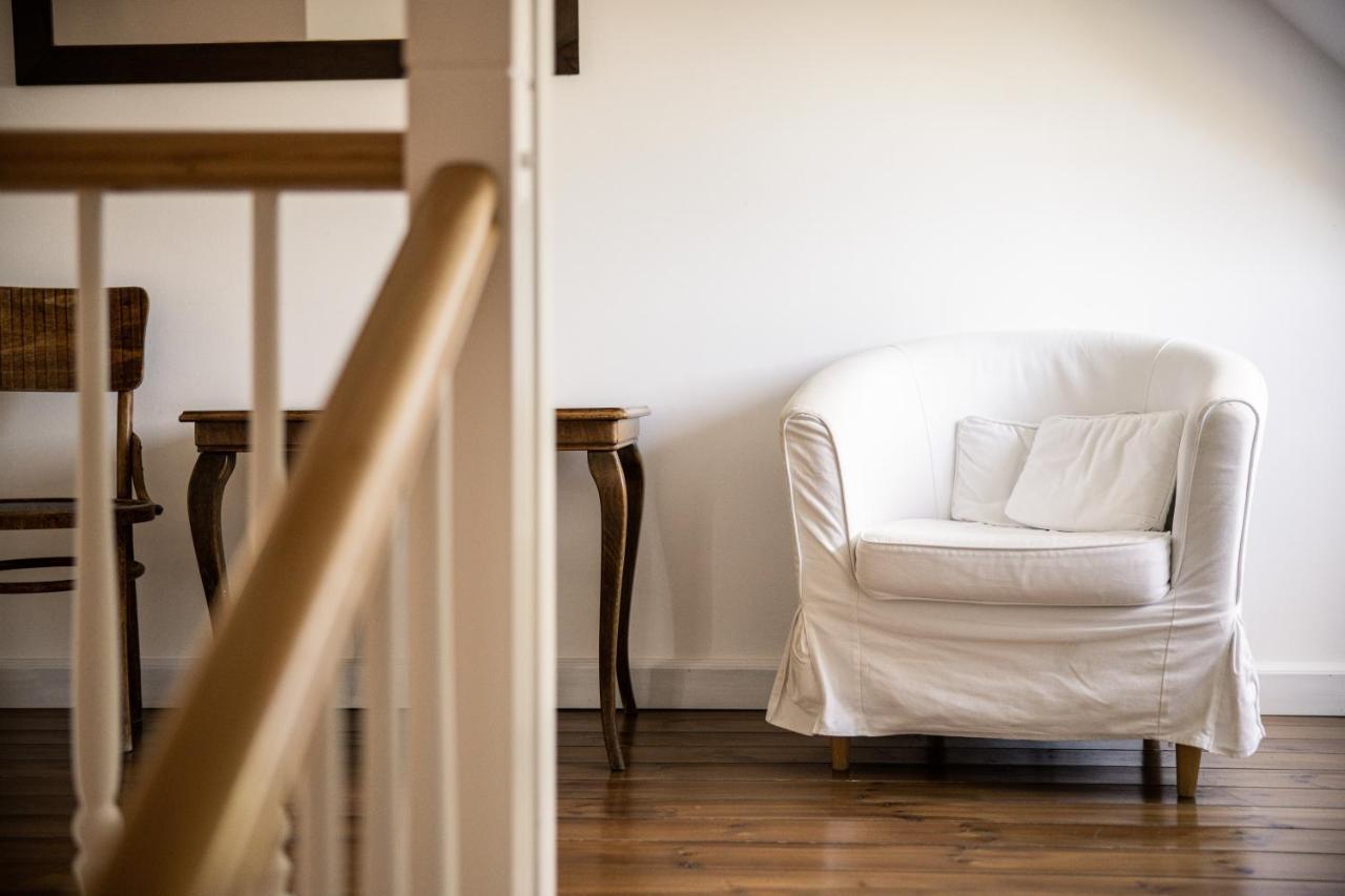 Manor Apartments, チョパク エクステリア 写真