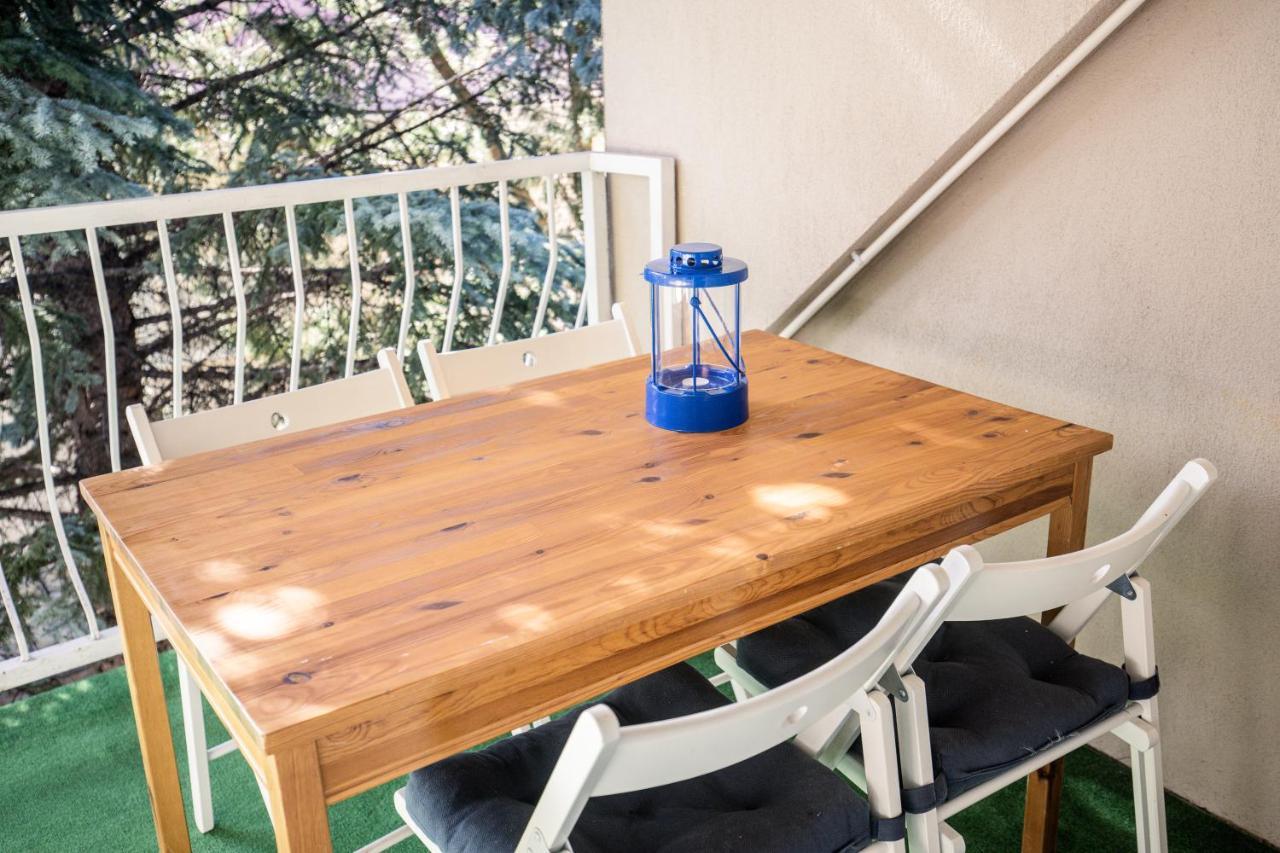 Manor Apartments, チョパク エクステリア 写真