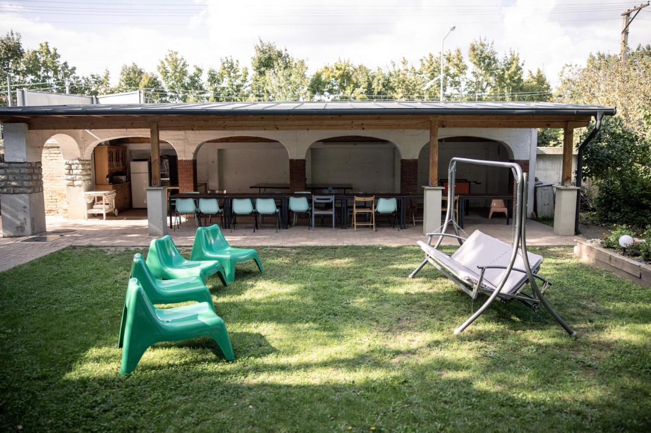 Manor Apartments, チョパク エクステリア 写真