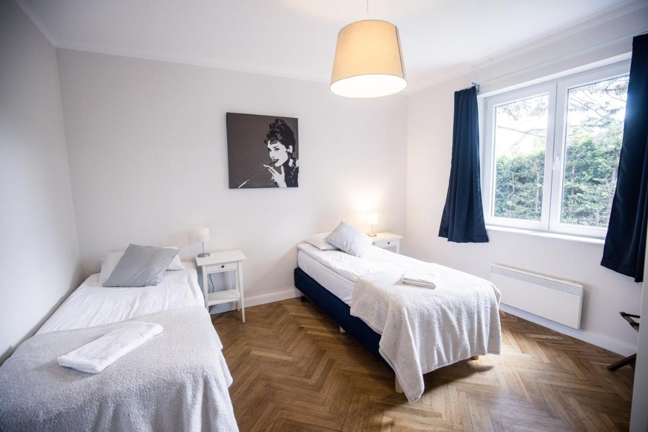 Manor Apartments, チョパク エクステリア 写真